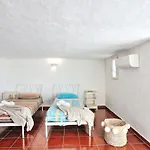 Vila Volpe By Domusaway